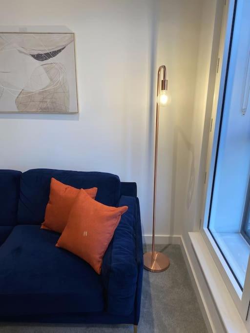 Central Manchester-1Br Apartment Free Parking-Cinema Room Exterior photo